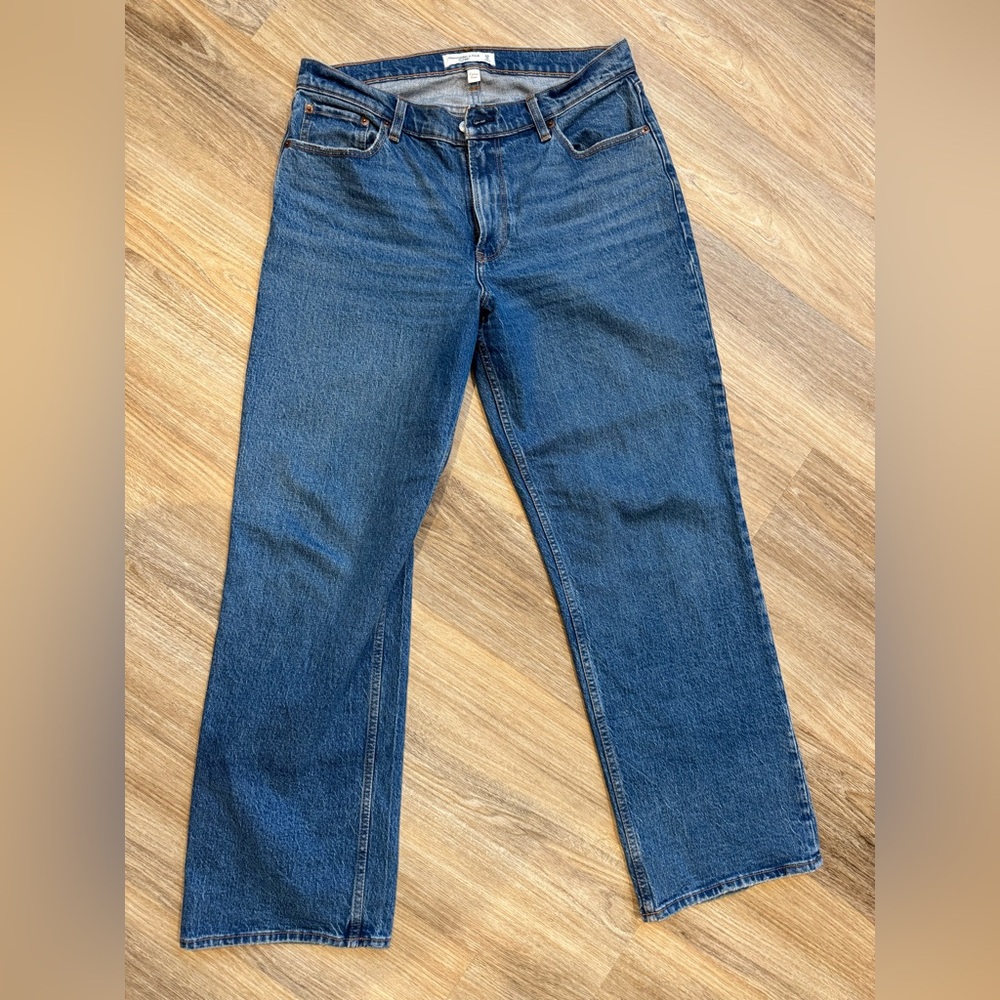 Abercrombie & Fitch Curve Love The Baggy Low Rise